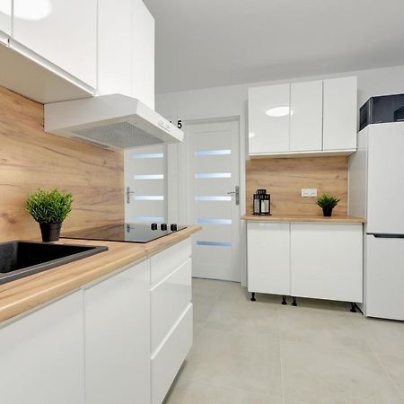 Pokoje Gdansk Zaspa 5B Gdańsk Exteriör bild